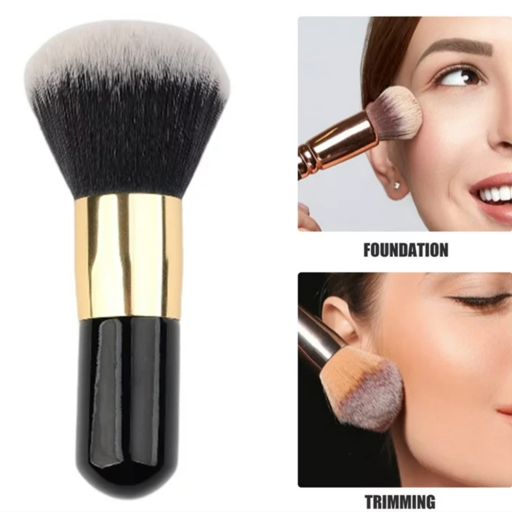 Powder makeup brush 💄💄💄 - Picture 3 of 8